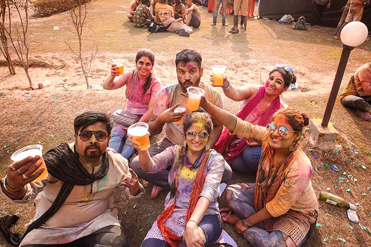 Celebrate Best Holi in Jaipur 2023 - Holi Events, Party Near You