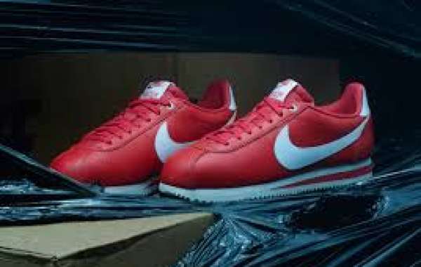 Nike Cortez：經典與潮流並蓄的時尚之選